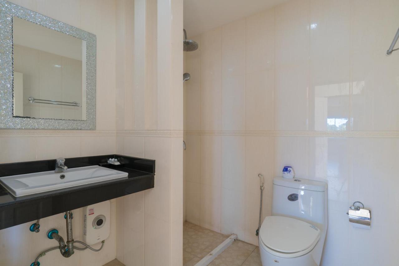 Goldstone Residency Patong , Phuket Apartment Exterior photo